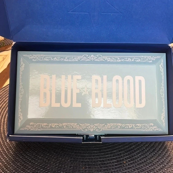 Jeffree Star -  Blue Blood Eyeshadow Palette - Full Size - New In Box - Picture 6 of 9